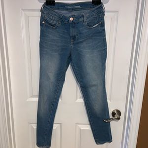 Old Navy skinny/straight leg jeans